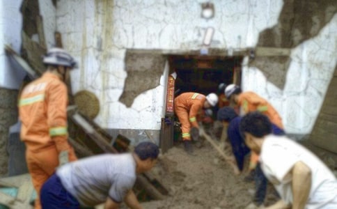 С�W(xu��)�����O(sh��)ʩ���ľS�o�Ĺ����ƶȣ�ͨ��6ƪ��