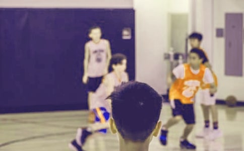 六年級(jí)小學(xué)生評(píng)語(yǔ)