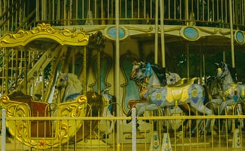 ���Dľ�R�����е����꼉����