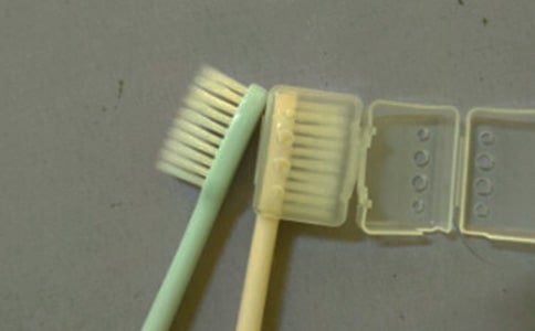 牙膏和牙刷的故事作文