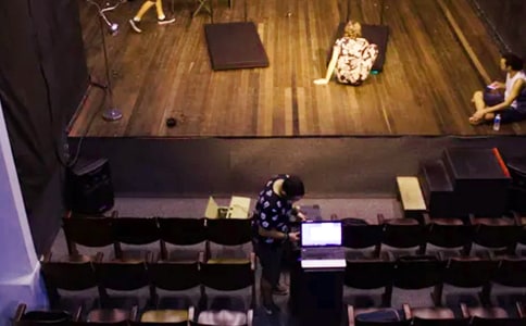 電視廣告文稿表現(xiàn)形式的演員直陳型