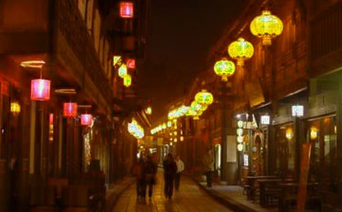 夜市熱鬧的句子