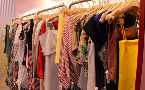 �а����g(sh��)���p�̰�����С���ﴩ�·�����ͨ��10ƪ��